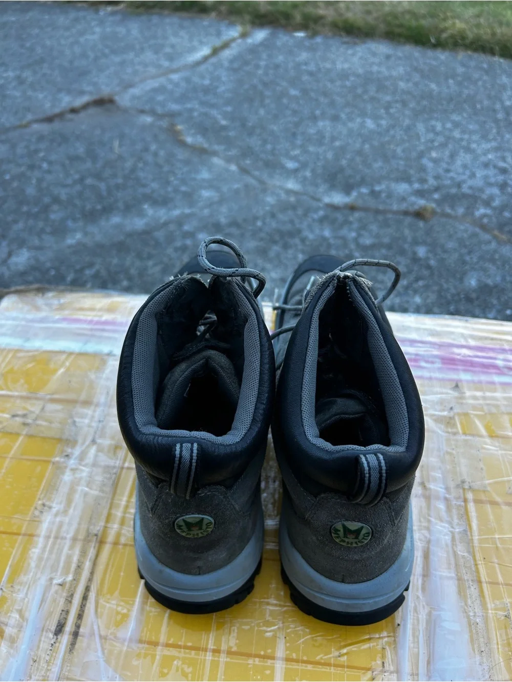 Mephisto MO-14-2C Men’s Olive Black Leather hiking Boots Size 8M